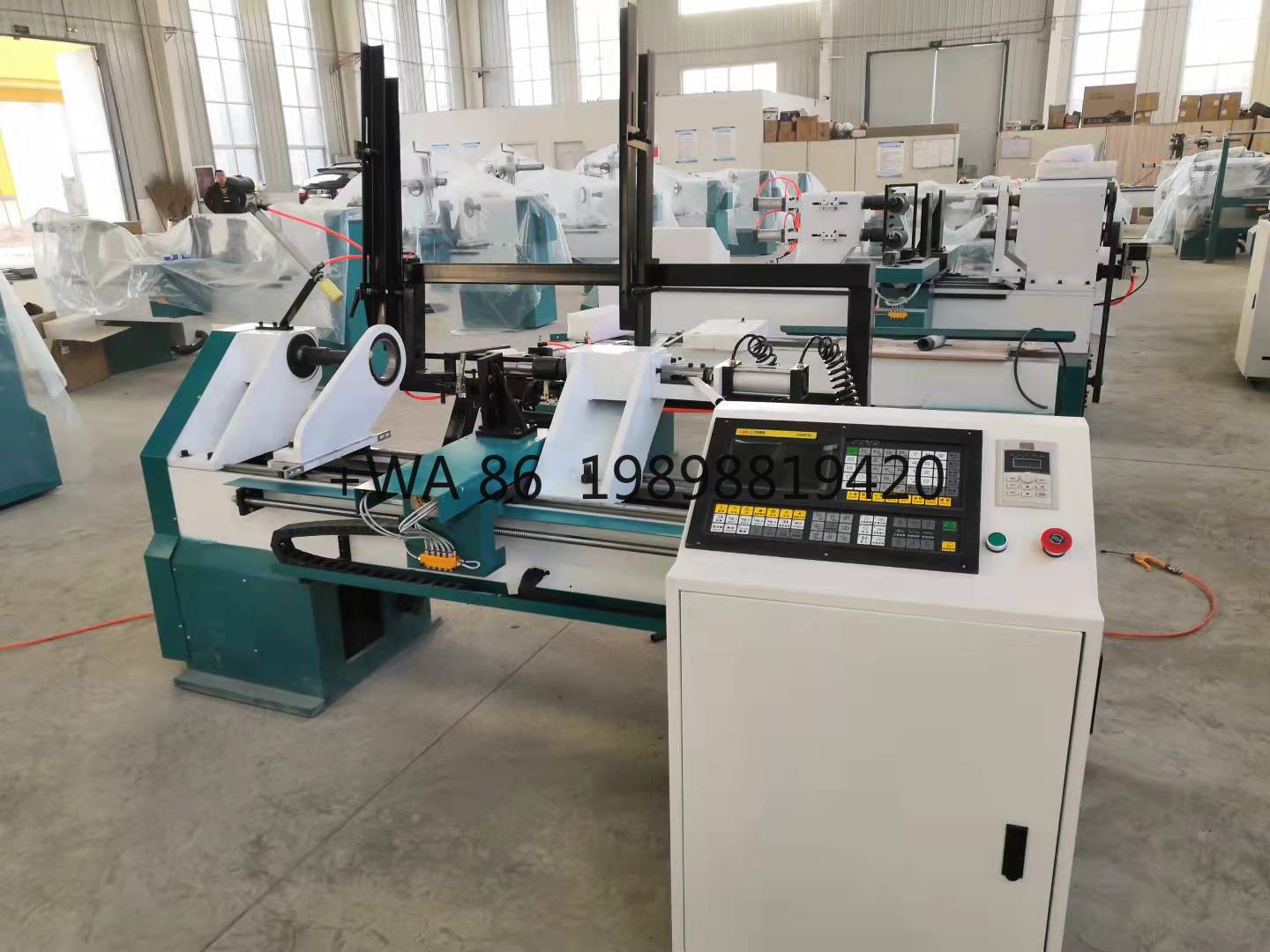 Woodworking Lathe Machine - 자동 로딩 시스템이 있는 CNC 목공